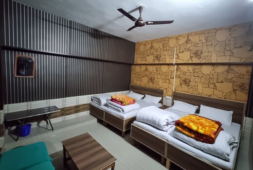 J.M.S GUEST HOUSE