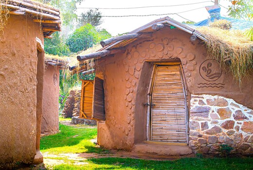 Earth Flow Retreat 6BR Cottage Jaipur Homeyhuts