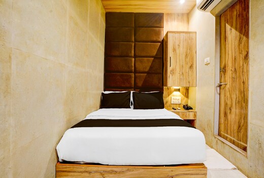 Hotel O Royal BKC