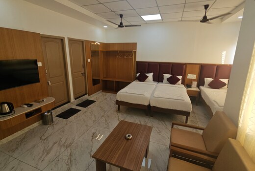 Hotel Janardana