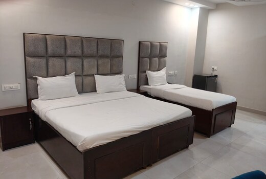 The Elevate Hotel, Mohali
