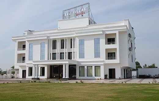 Hotel Rajvillas