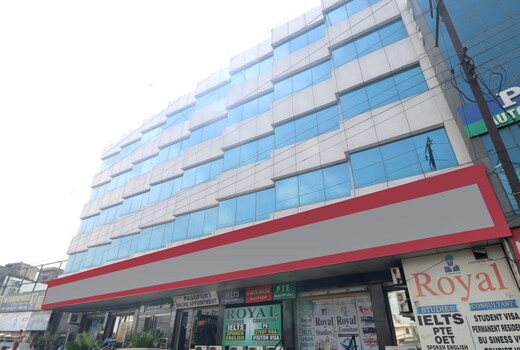 Hotel Chevron International