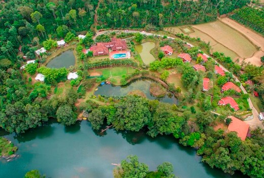 Kadkani River Resort