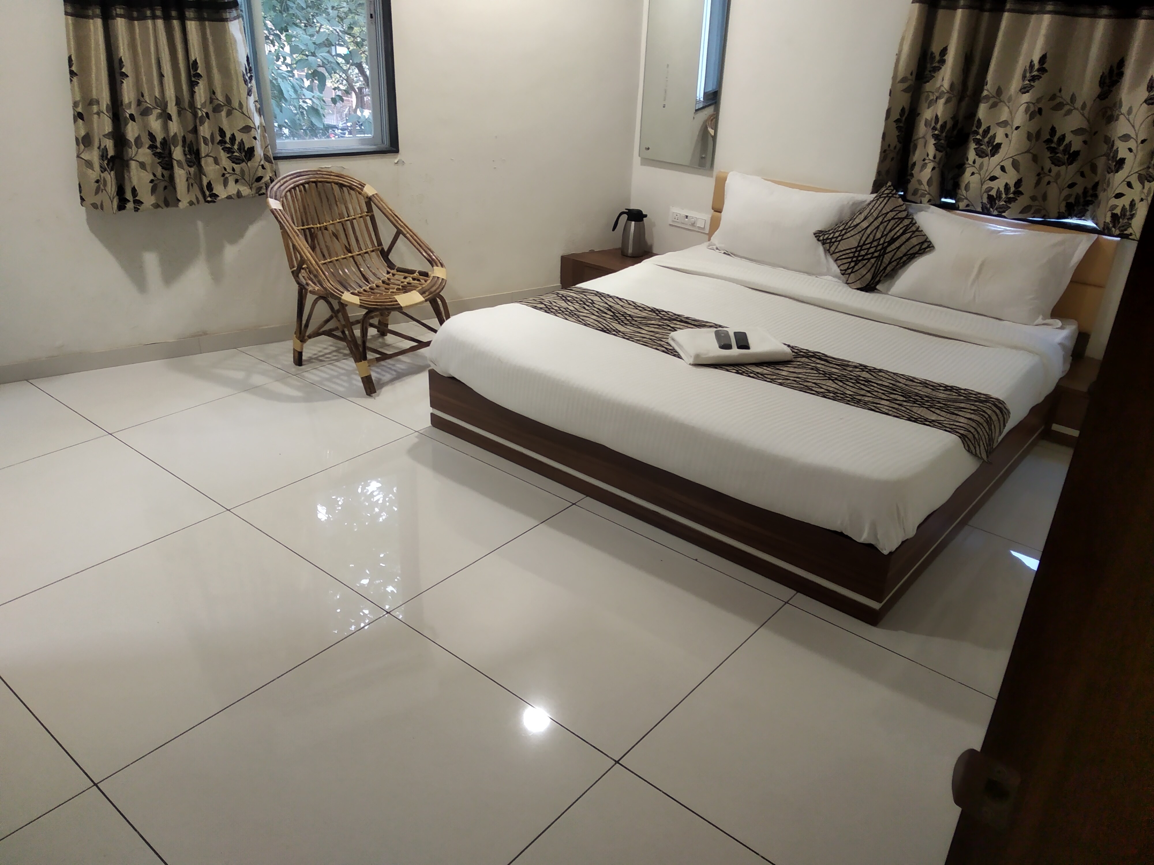 Surbhi Hotel And Restaurant