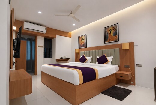 Hotel Dharampeth