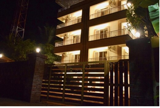 Hotel Murud Paradaise