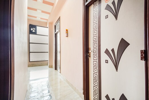 Hotel O Rajvilas