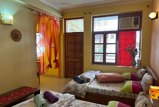 Ganga Vatika | A Boutique Stay