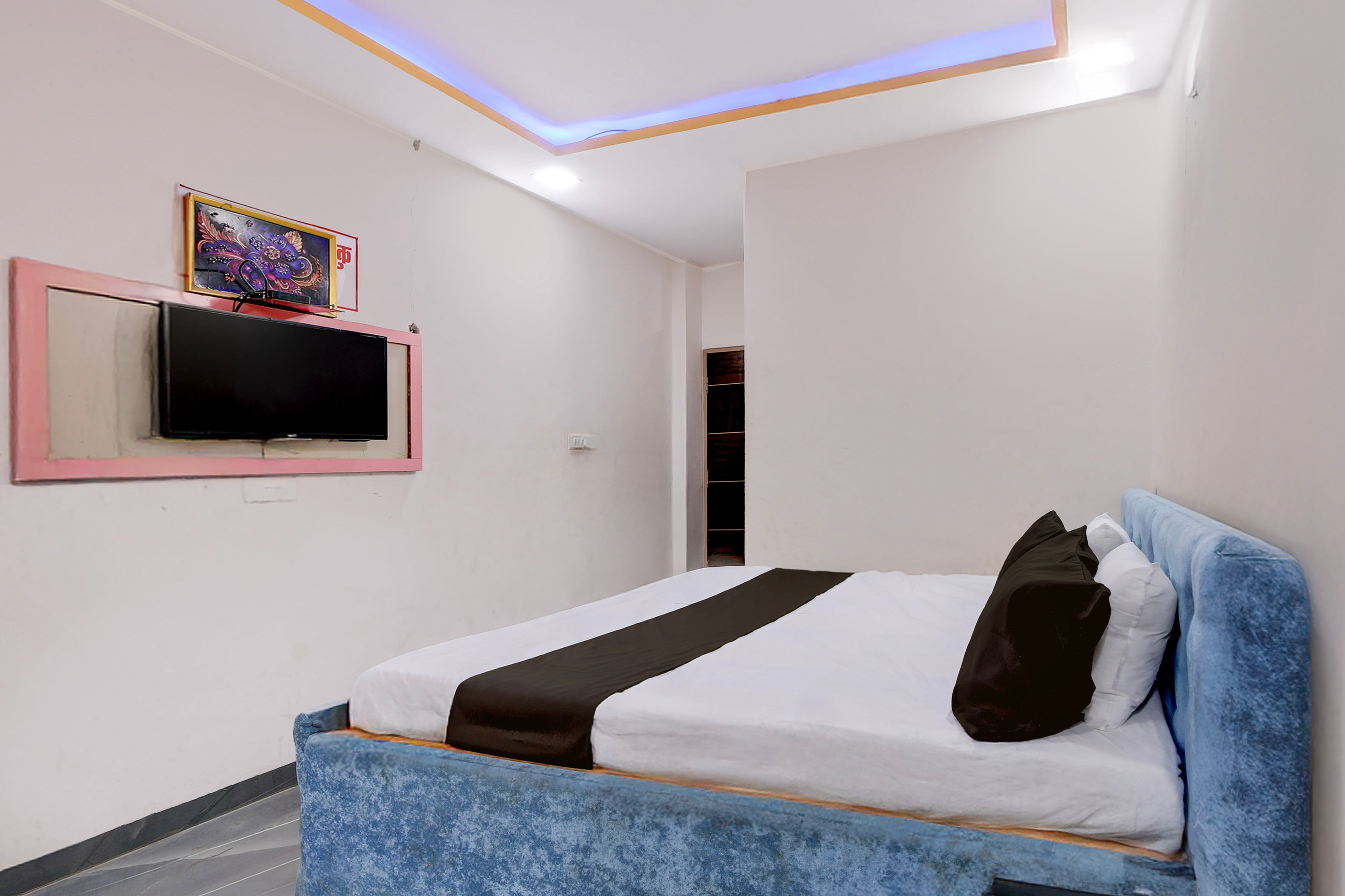 Hotel O Lala Ji
