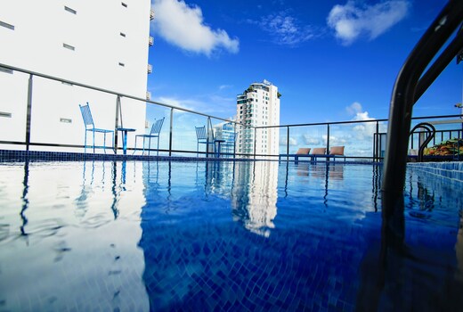 Royal Family Hotel