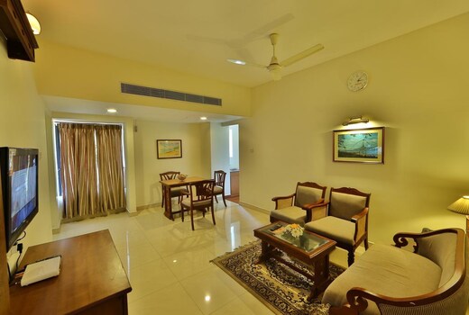 Fort Queen Hotel