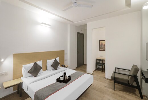 Townhouse Hotel Flora Lite