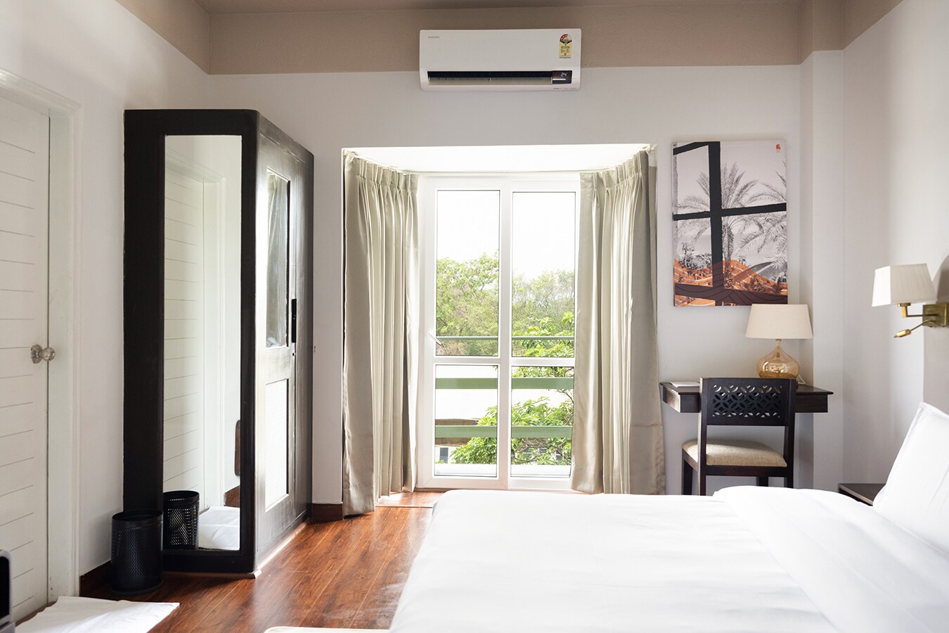BedChambers Suites Near Sector 29