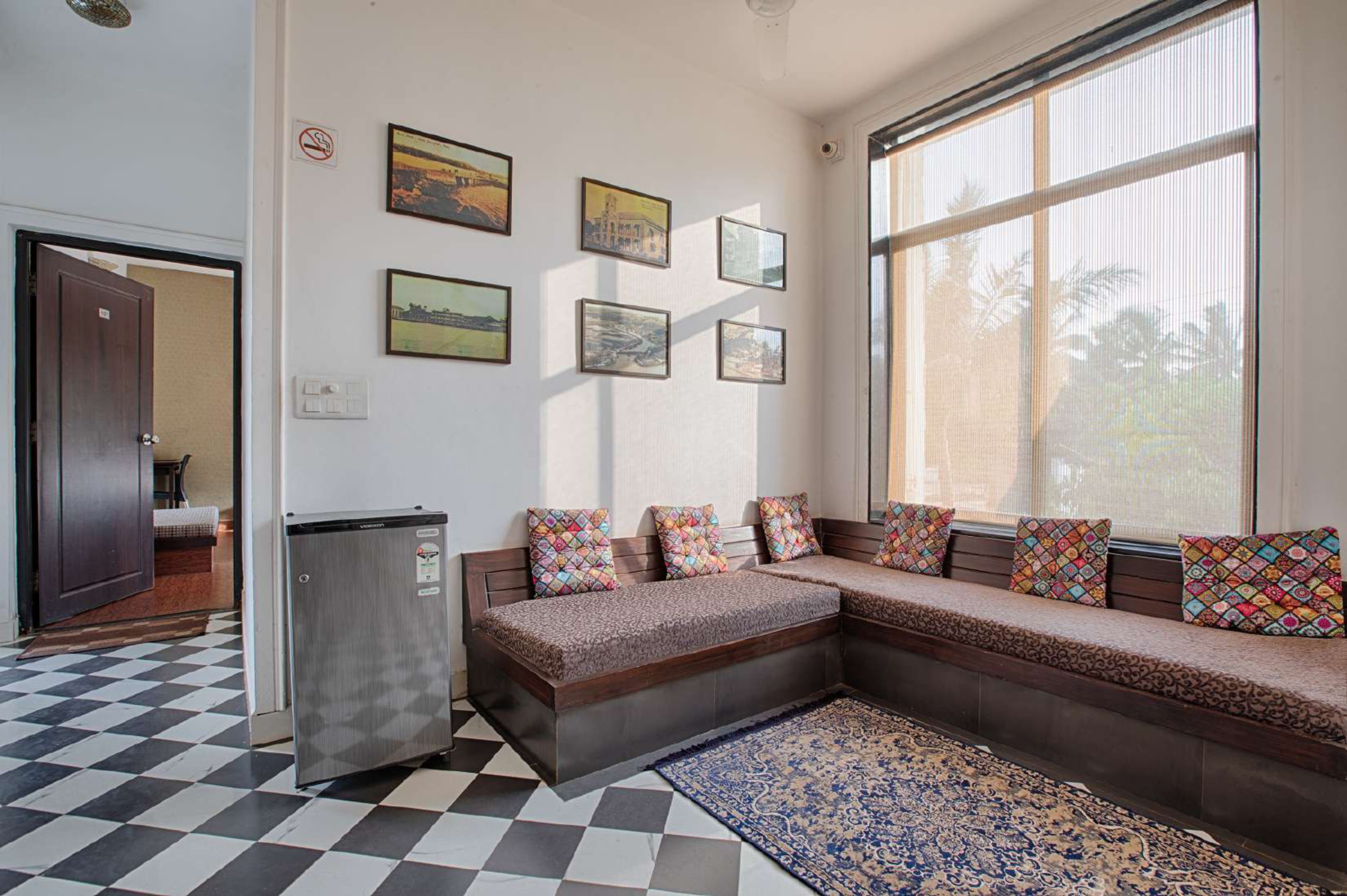 Main gallery