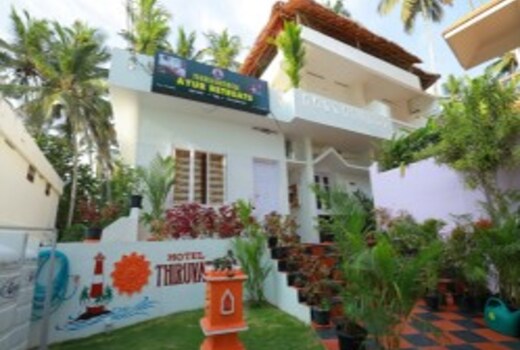 Hotel Thiruvathira
