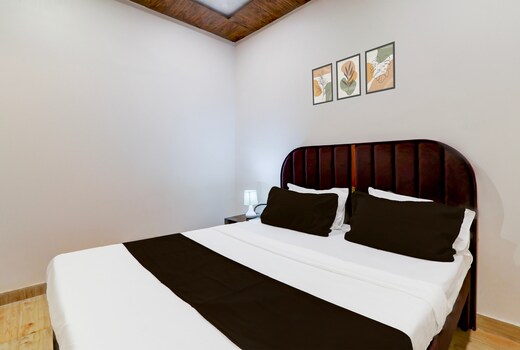 Hotel O Aastha Inn