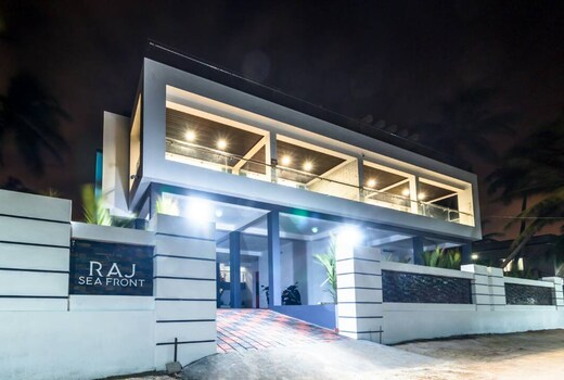 Raj Sea Front Beach Resort | Rooms & Kitchen