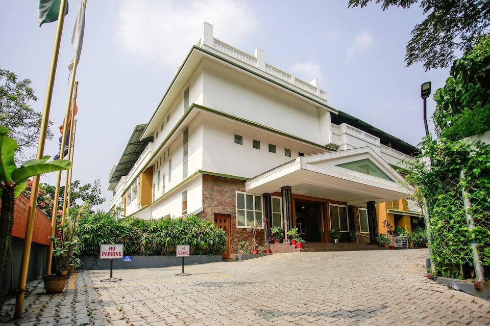 Alankar Elite Inn & Hotels