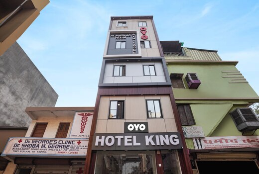 Hotel king