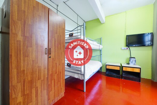 SPOT ON 89788 Musafir Transit Hotel