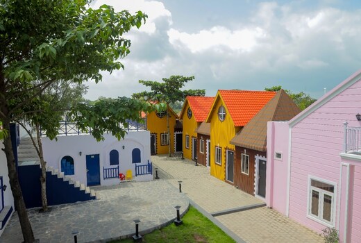Mandav Hills Resort