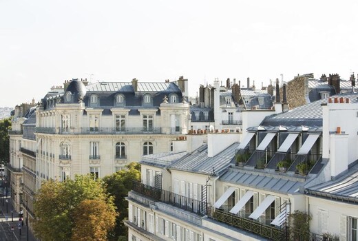Bourgogne & Montana Hotel