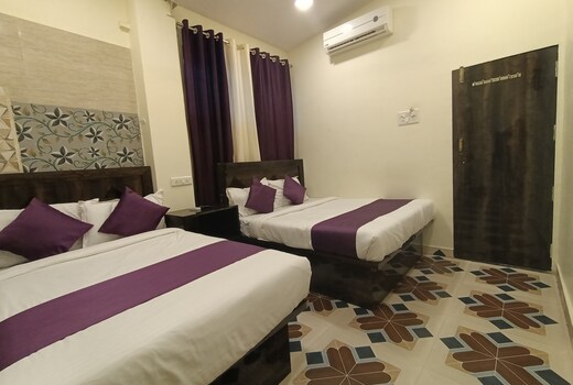 Hotel Star of Kurla