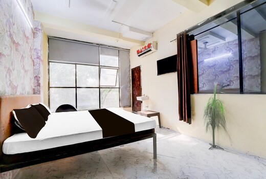 Hotel O uday delight