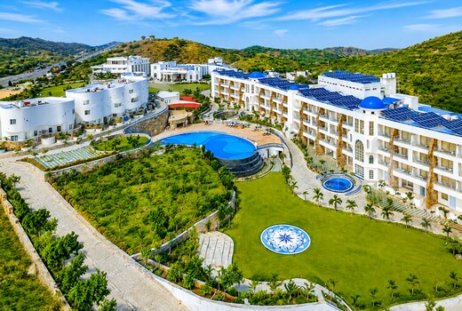 Ramee Royal Resort & Spa