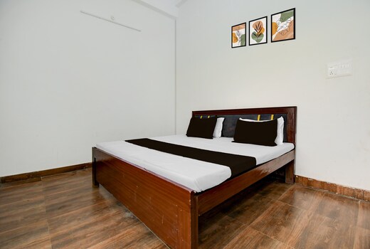 Hotel O by OYOTHE MARS RESORTS