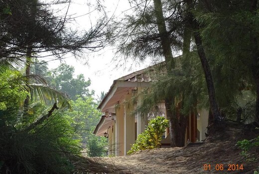 Sun Burn Beach Resort