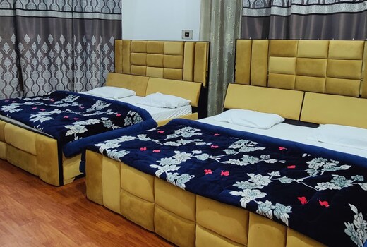 HOTEL ROYAL IMSAR