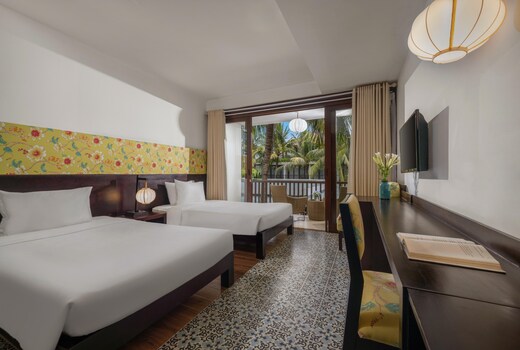 Emerald Hoi An Riverside Resort