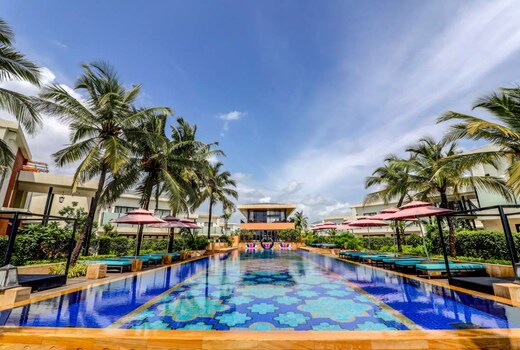 Azaya Beach Resort