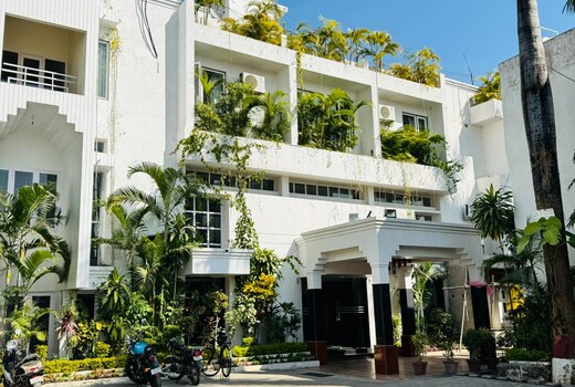 Hotel Mayura