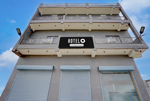 Hotel O Gaur City Centre Noida Formerly Dreamland Residency