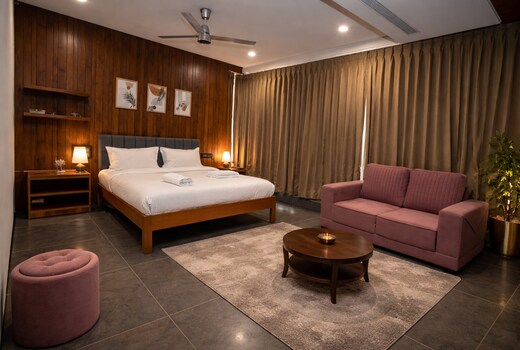Hotel Navas Inn Kolhapur
