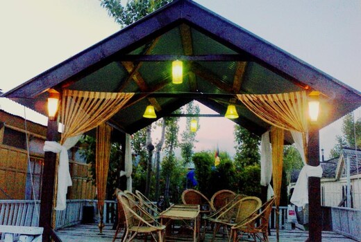 Houseboat Czara Srinagar