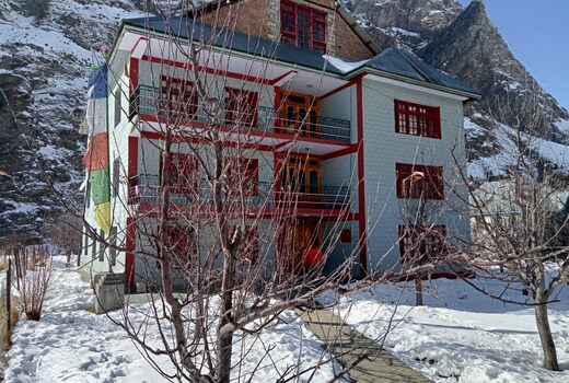 Thaling Guest House