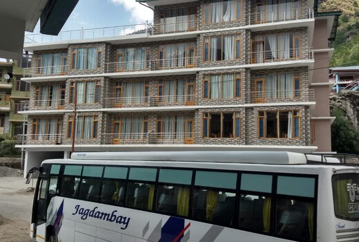 Hotel Manali Green