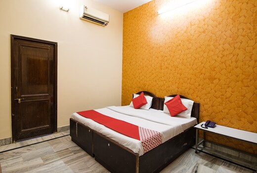 Hotel O Mukund Resort
