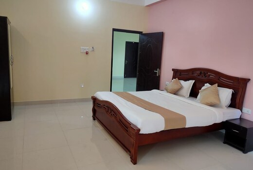 Aditya Guest House