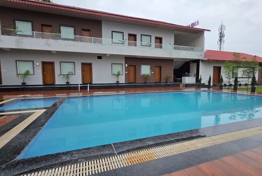 Ambay Villa