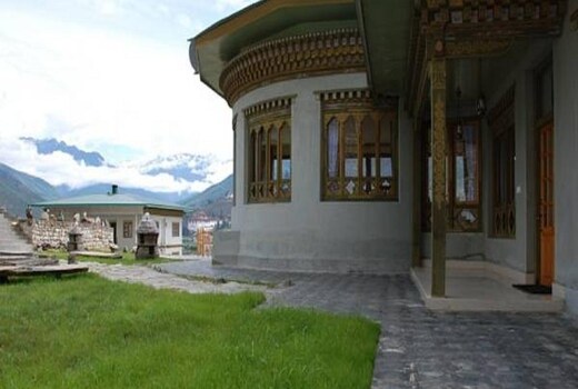 Khangkhu Resort