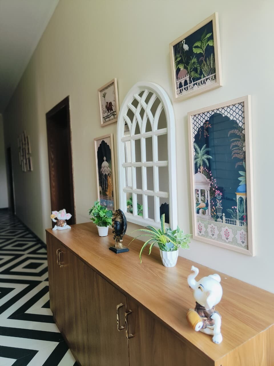 Main gallery