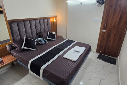 Nirvana Homes near shree Krishna janamsthan