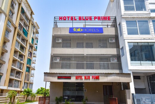 FabHotel Blue Prime - Nr Suvira Hospital