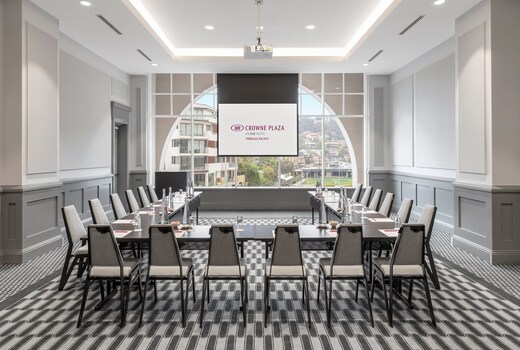 Crowne Plaza TERRIGAL