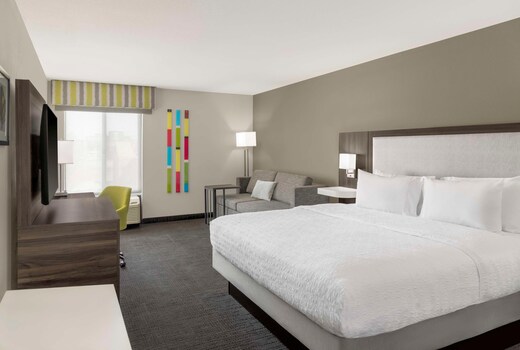 Hampton Inn by Hilton Olathe